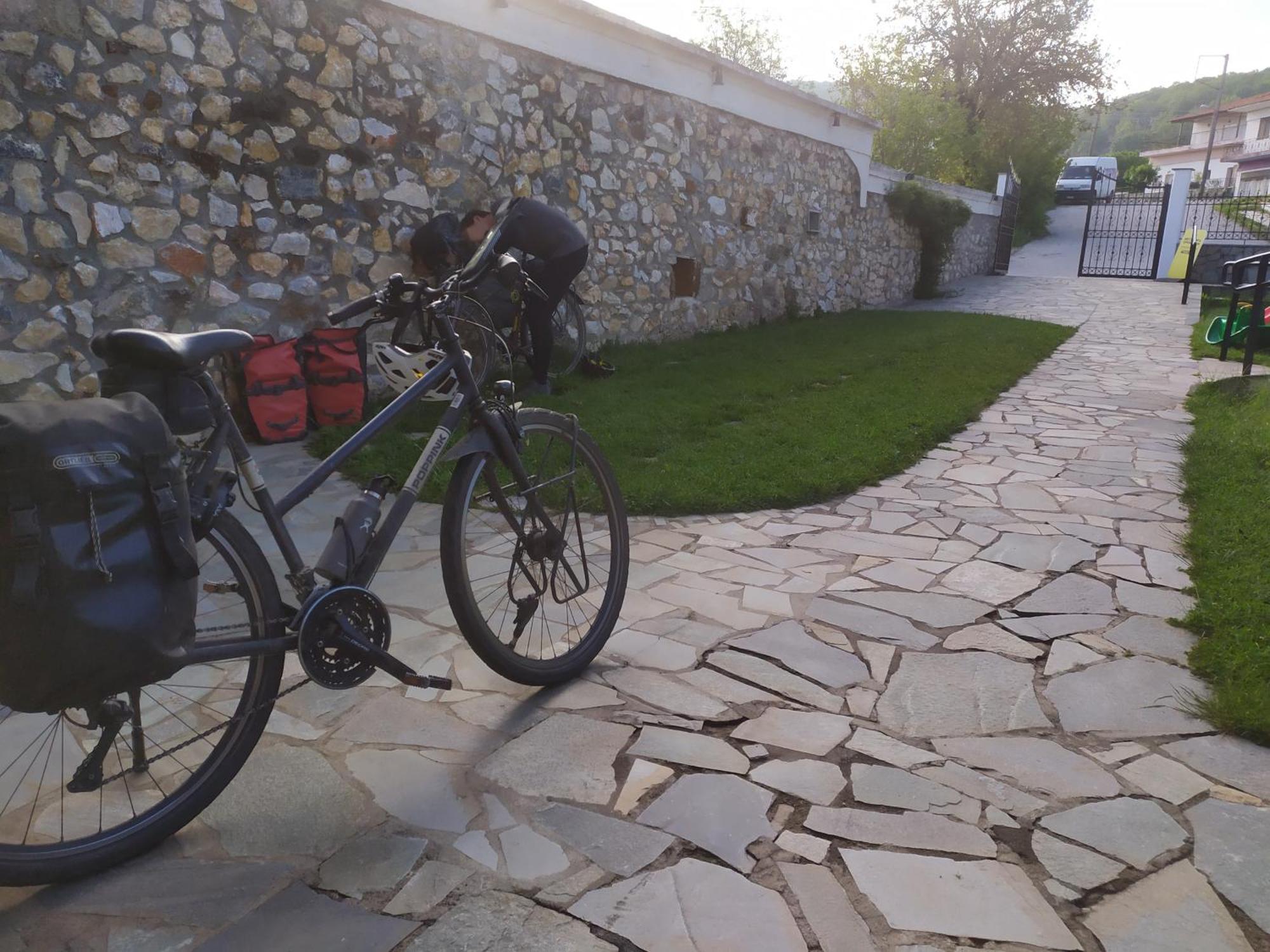 Smallhotel - Vevi Exterior photo